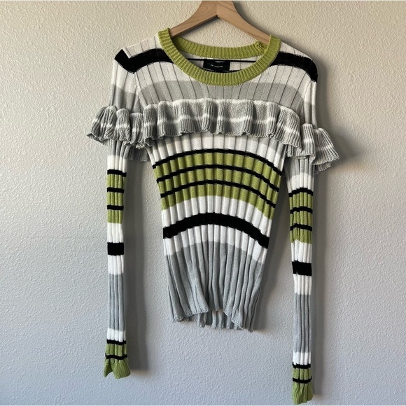 NWT En Saison Ruffled Long Sleeve Striped Sweater Top- Size Small - Picture 4 of 9